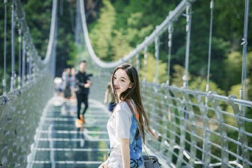 网红大秋千 a圈惊天大瓜 明星黑料网,娱乐圈惊天大瓜与明星黑料曝光